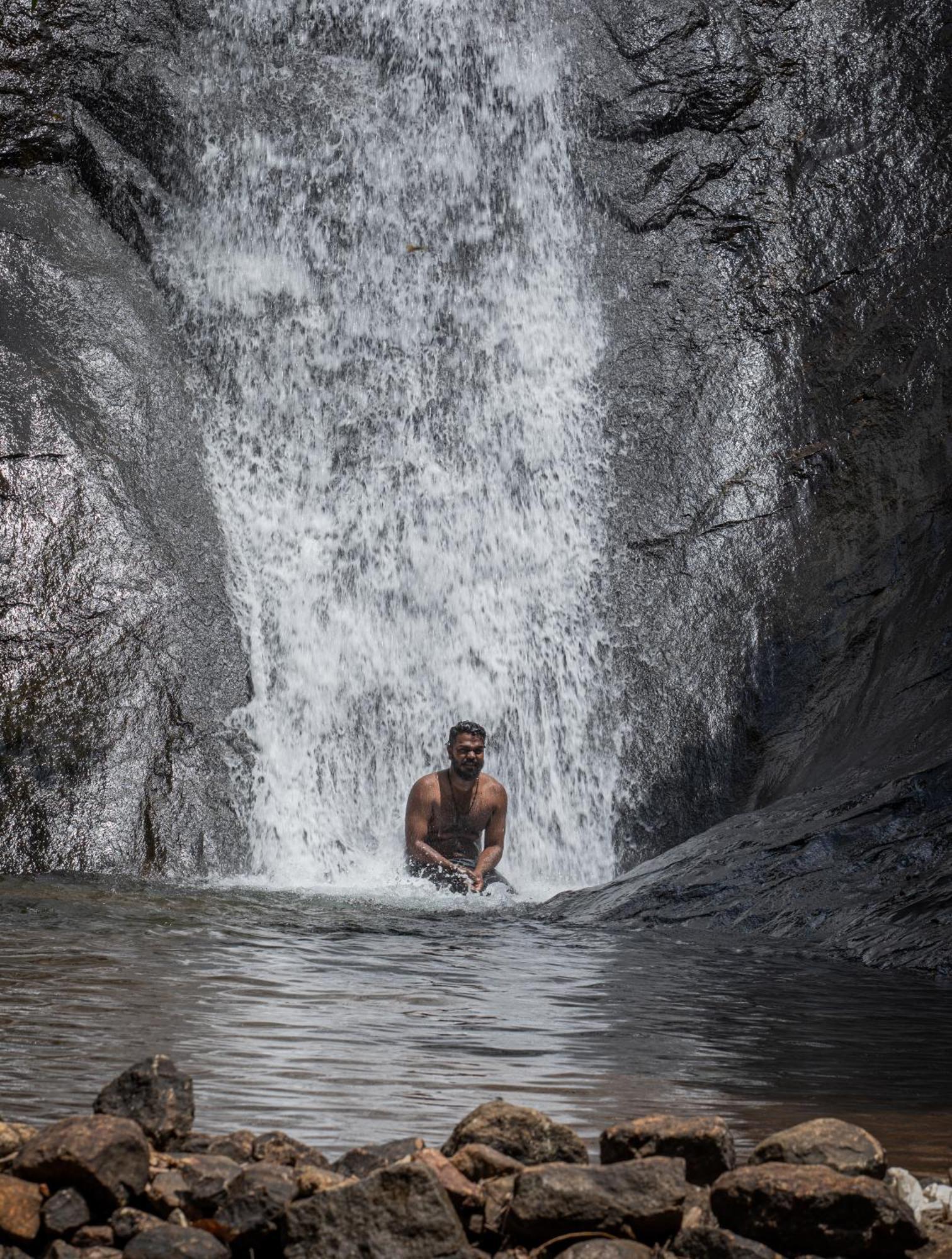 Aruvikuzhy Waterfalls Villa Kozhancheri Exteriér fotografie